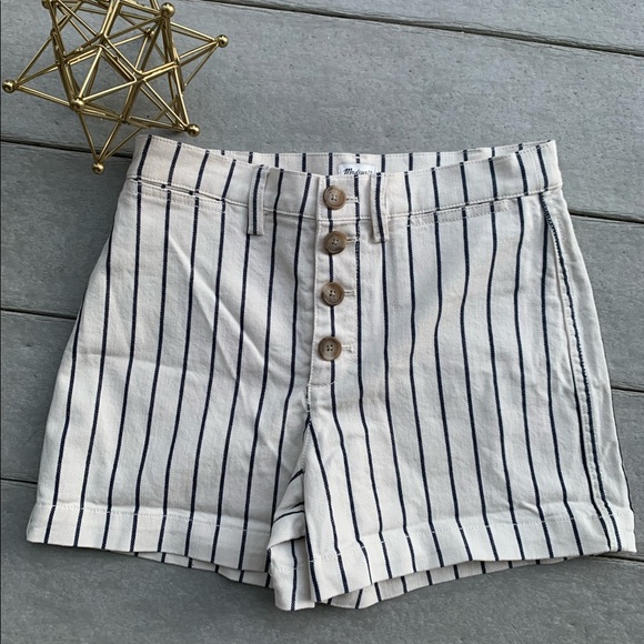 Madwell Cream/Black Canvas Buttoned shorts 26 - Picture 1 of 9